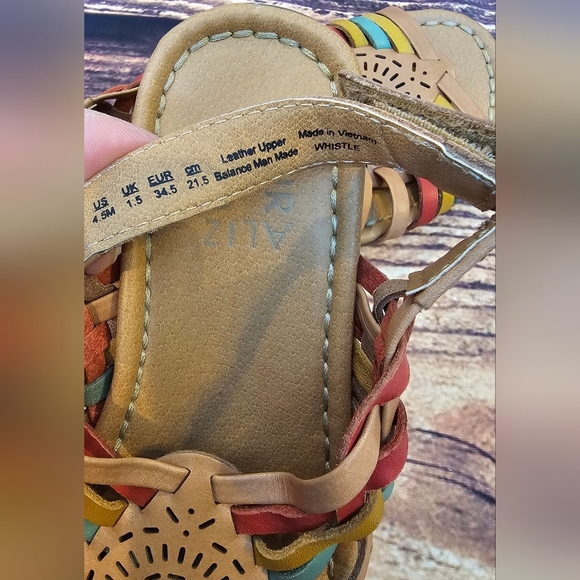 Naturalizer Women's Size 4.5 Whistle Multicolor Huarache Leather Sandals Comfy - Picture 6 of 7